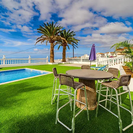 Authentic Canarian With Pool And Ocean Views וילה