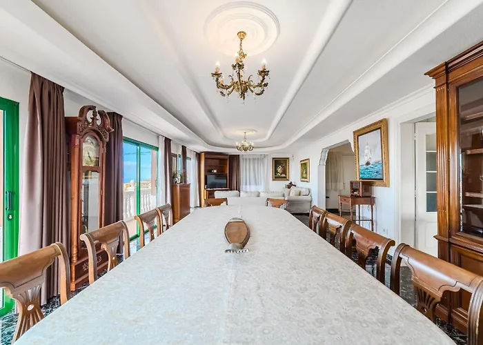 Villa Authentic Canarian With Pool And Ocean Views