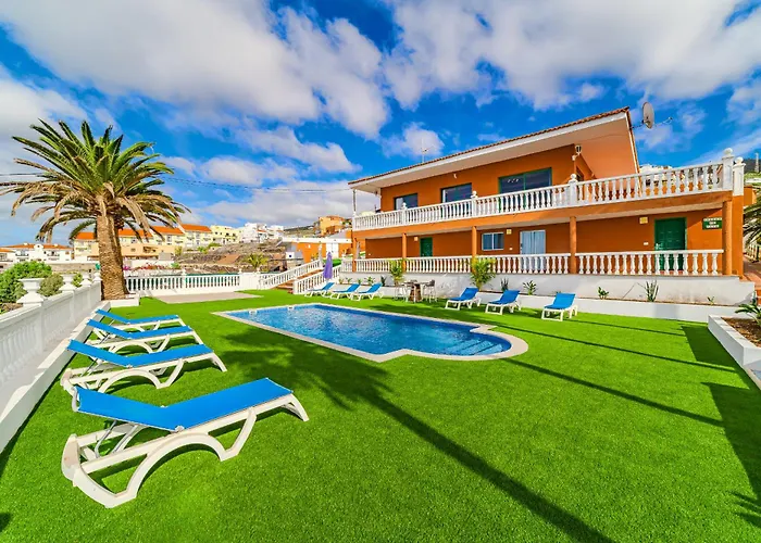 Authentic Canarian With Pool And Ocean Views *