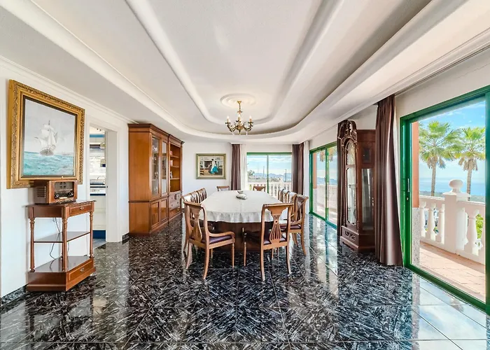 Villa Authentic Canarian With Pool And Ocean Views Los Menores